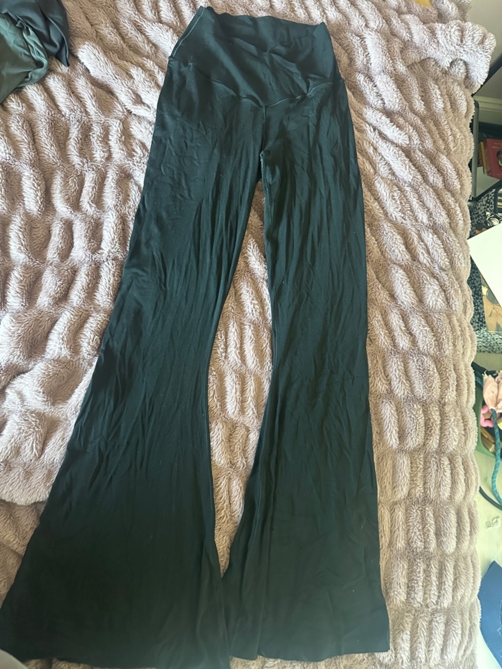 Aerie offline flared pants/ yoga pants